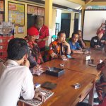 Mendapat Pengaduan,Camat Blanakan Bersama Ormas dan LSM tutup Warung Penjualan Eximer dan Tramadol di Kecamatan Blanakan