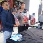 LUAR BIASA !!! SATRESKIM NARKOBA KARAWANG TANGKAP 2 PENGEDAR GANJA