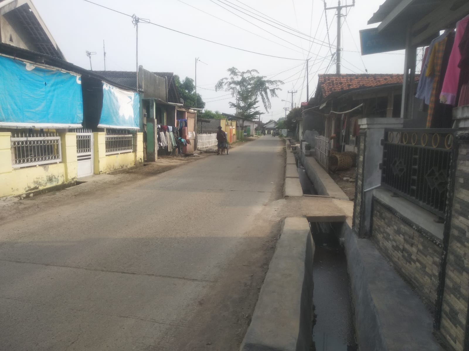 Warga Masyarakat Dan Pemdes Kutakarya Apresiasi Adanya Pembangunan Saluran Air Di Dusun Kedungmundu.