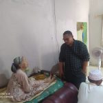 Pemdes Blanakan beri Bantuan Kursi Roda Kepada Ibu Cicih Yang Mengalami Lumpuh 3 Tahun.