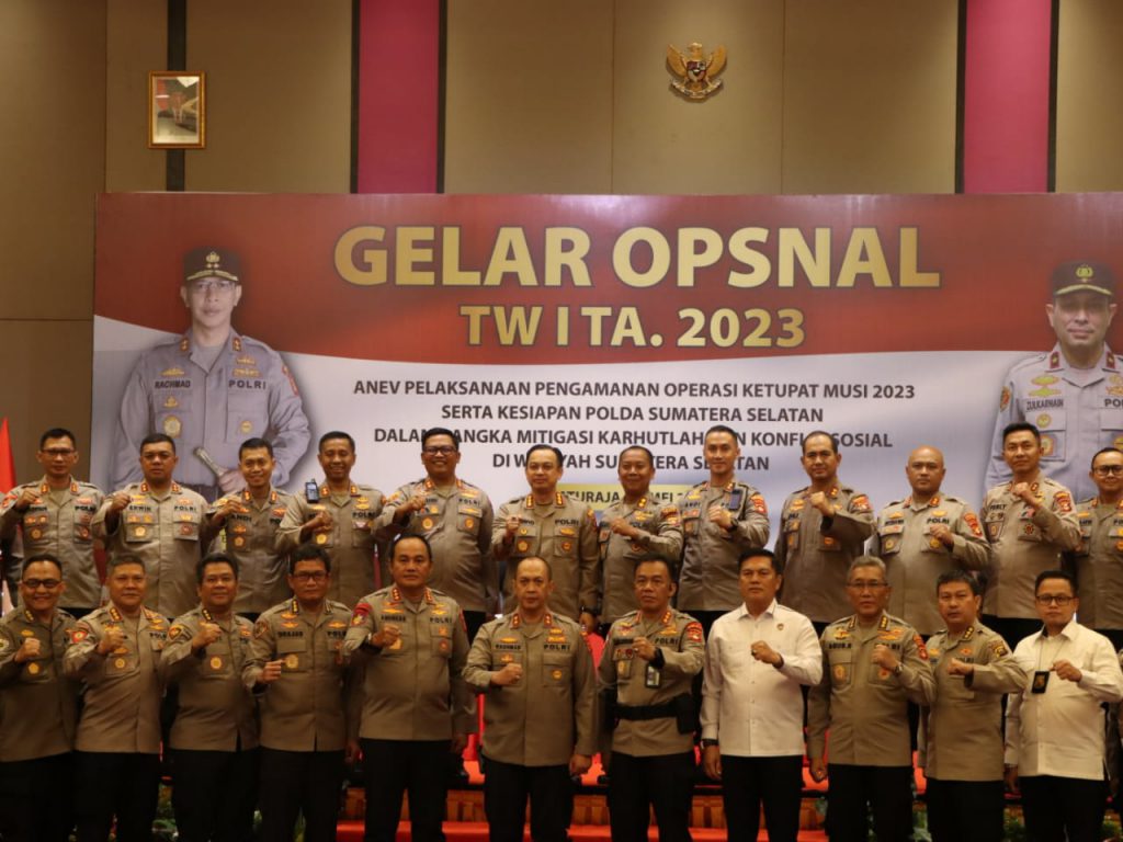 Kapolres Oku Hadiri Kegiatan Gelar Opsnal TW 1 Tahun 2023 Di The Zuri Hotel Baturaja