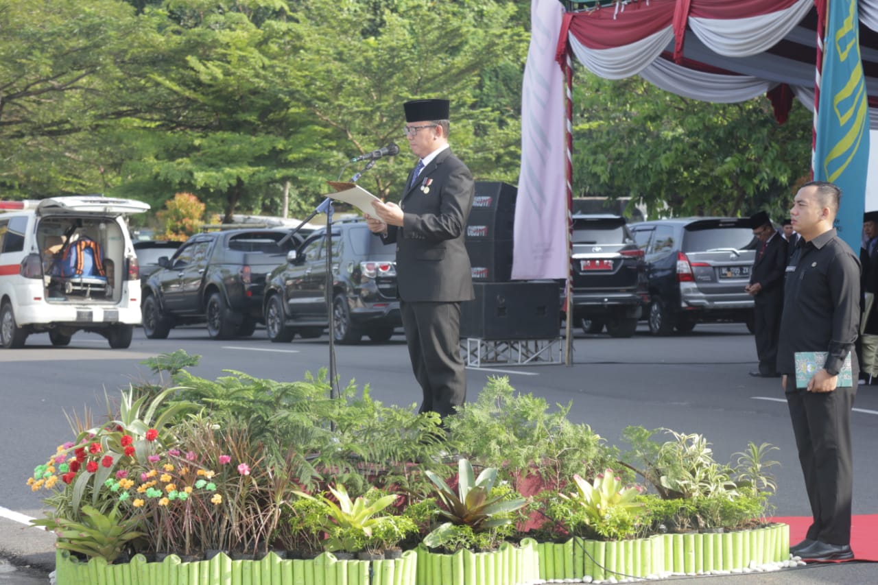 PJ Bupati OKU H. Teddy Meilwansyah memimpin upacara Hari Kebangkitan Nasional Ke-115 Tahun 2023.