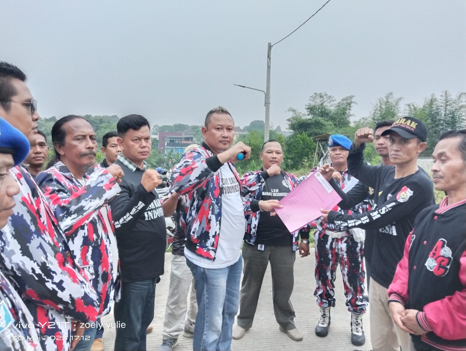 Selamat Dan Sukses Kepada LSM BARAK INDONESIA Marcab Cijeruk Yang Di SK Kan.