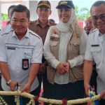 Bupati Karawang dr. Cellica Nurrachadiana Resmikan Gedung Pelayanan Admindukcatpil Senilai Rp.6 Miliar