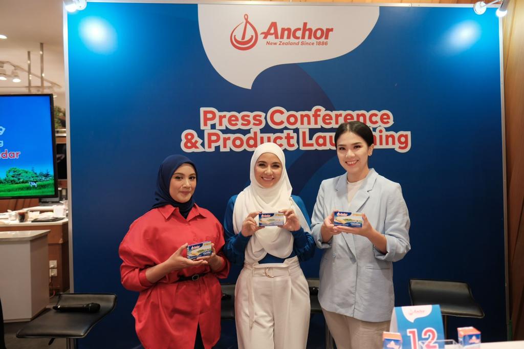 Fonterra Luncurkan Keju Anchor Cheddar, Rasakan #BerasaBedanya bersama Orang Terkasih