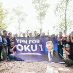 Dalam Rangka HUT OKU Ke 113 Relawan Yudi Purna Nugraha, SH Kibarkan Bendera YPN Di Puncak Bukit Katung Kubangan Naga.