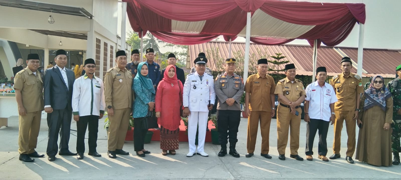 Peringati Hari Jadi Milangkala ke -40 Pemdes Wadas Laksanakan Upacara Pengibaran Bendera Sangsaka Merah Putih