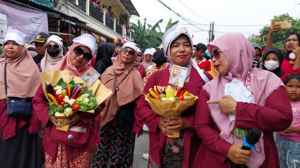 Karnaval Dengan Tema ” Baktidiri Kanagri ,Sabaraga Kanagara , memeriahkan HUT Desa, Wadas yang ke 40