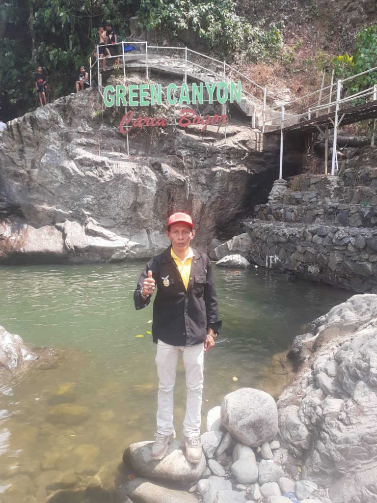 Keindahan Panorama Alam Curug Green Canyon