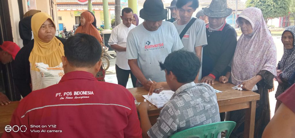 Hari Ke 2 PT.Pos Indonesia Persero Cabang Blanakan Salurkan Bantuan Pangan Beras.