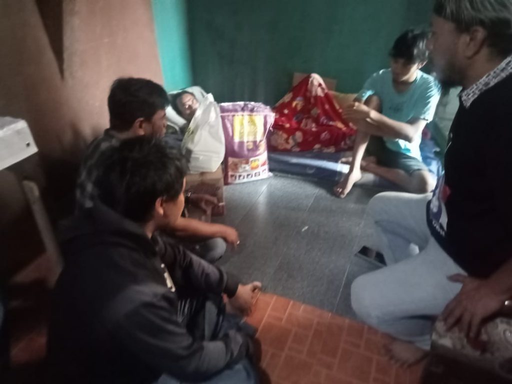 NANG AGUS Penderita Sakit Disabilitas, Warga Kelurahan Saung Naga Kecamatan Baturaja Barat OKU Di Kunjungi Oleh Relawan YPN.