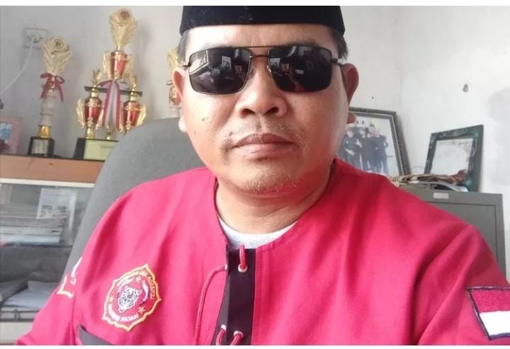 Ketua Gerakan Pengangguran Remaja Karawang (GEPREK) Endang Macan Kumbang Ultimatum Kepada Pemerintah Segera Tangani Pengangguran Di Kabupaten Karawang