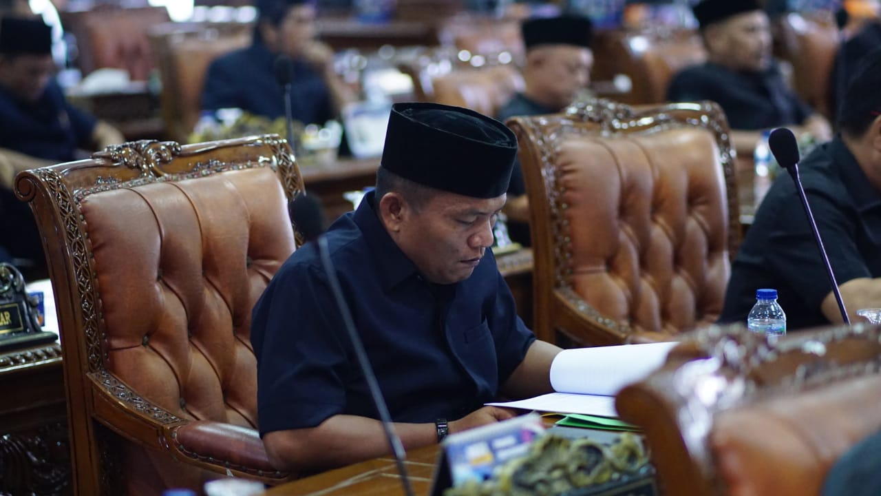 Rapat Paripurna IX DPRD OKU Bahas Perubahan Anggaran Pendapatan dan Belanja Daerah 2023