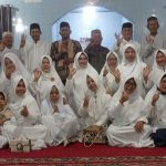 Antusias Warga Maupun Anak anak Mengikuti Memperingati Acara Maulid Nabi Muhammad SAW Yang Di Hadiri Oleh Bpk Ir H Syaifudin AB Berjalan Dengan Ceria.