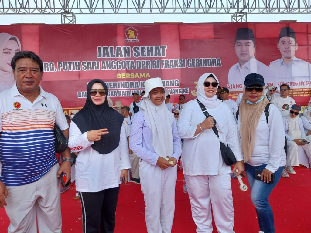 DPR RI dari Fraksi Partai Gerindra, drg. Putih Sari menggelar Jalan Sehat