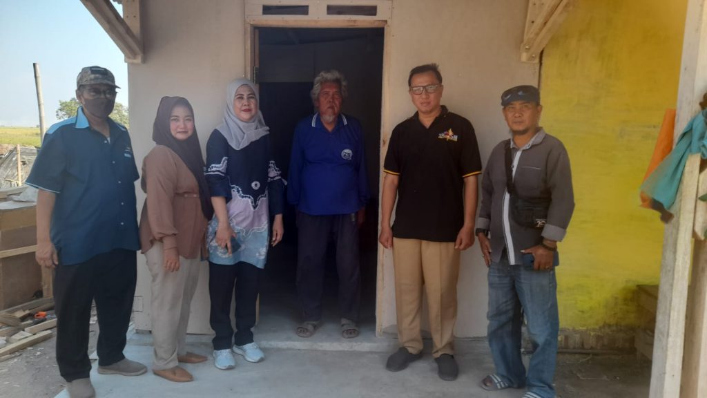 Mia Rahmawati Kasi Kesra Desa Langensari”Kami Akan Berusaha Perjuangkan Masyarakat Kecil