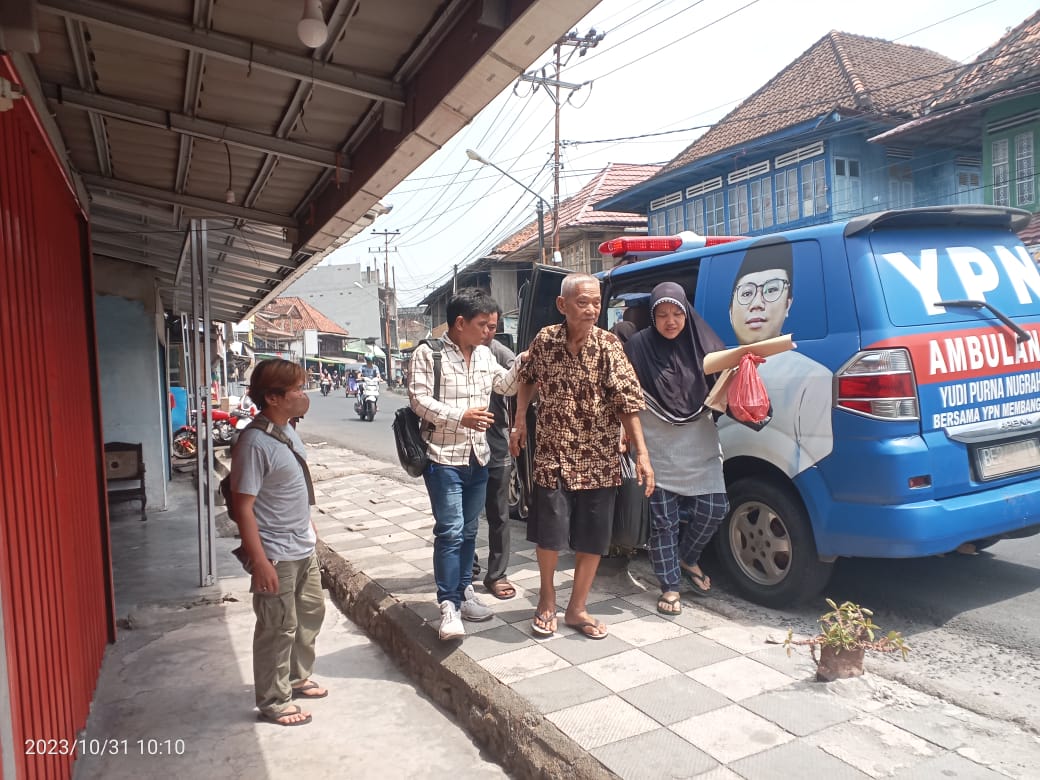 Penderita Hernia Tangis Haru Campur Bahagia Ucap Syukur kepada YPN