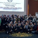 Ketua KKPI Karawang Hj Sri Rahayu Agustina SH, memberikan motivasi serta pembekalan kepada anggota perempuan KPPI