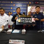 Polres Karawang berhasil mengungkap kasus narkoba yang melibatkan sepasang laki-laki berinisial J dan wanita berinisial MA