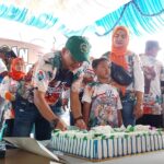 puncak nya ulang tahun Desa Mulya Sari Yang ke-42 melaksanakan gerak jalan sehat yang di hadiri oleh 500 peserta.