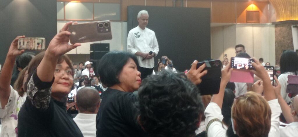 *Kampus-Kampus di Jawa Barat kumandangkan Pesan Cinta untuk Ganjar Mahfud di Graha Sahid Jaya Jakarta**