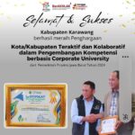 Pemerintah Kabupaten Karawang Melalui BKPSDM Kabupaten Karawang Mendapatkan Penghargaan Kota / Kabupaten Teraktif