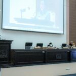 DPRD KARAWANG BAHAS 12 RAPERDA