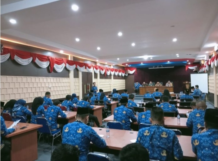 Pj. Bupati Pimpin Rapat Persiapan HUT Ke-17 Kabupaten Empat Lawang