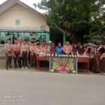 Di Bulan Puasa Penuh Berkah Para Guru Dan Siswa SDN Muara Kecamatan Blanakan Berbagi Takjil