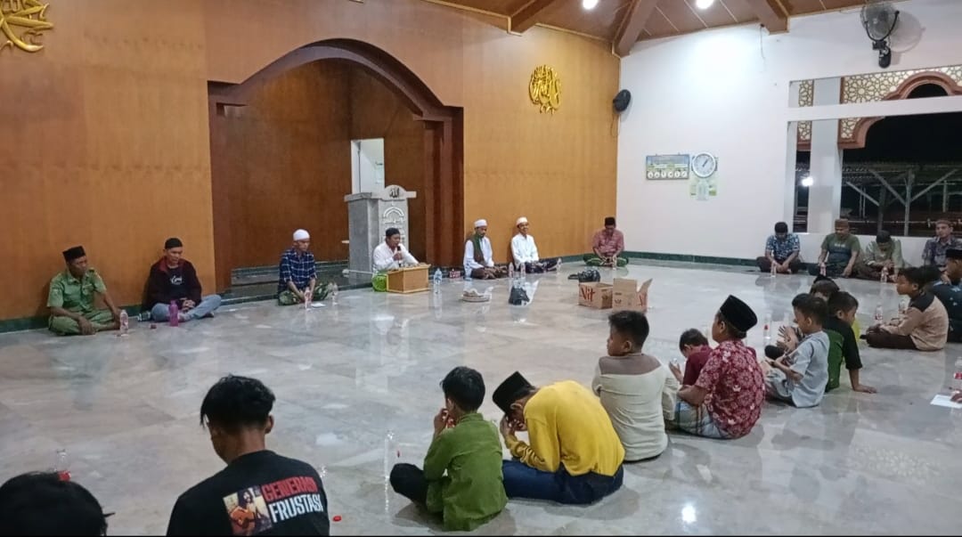 kHotmil Qur’an Berlangsung Penuh Khidmat Di Mesjid Agung Bakan Ama Sampalan Kutawaluya