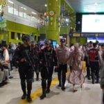 96 Personil Gabungan Amankan Arus Balik Lebaran Di Stasiun Gambir Dan Stasiun Pasar Senin