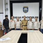 PENGURUS DPC LSM ELANG MAS dan media online. elangmasnews OKU Silaturahmi Sekaligus Audiensi Dengan kepala dinas pendidikan OKU