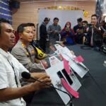 Polres Karawang AKBP Wirdhanto Hadiwicakso, SIK. menjelaskan terkait kasus pembunuhan berencana yang terjadi di desa Sukamulya Jomin Timur