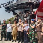 Acara peresmian monumen perlintasan kereta api diresmikan oleh Bupati beserta porkopimda