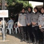 Polwan Berhijab Polresta Tangerang Amankan Perayaan Kenaikan Yesus Kristus