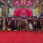 Universitas Singaperbangsa (UNSIKA) Menyelenggarakan Wisuda Gelombang IV Tahun Akademik 2023/2024