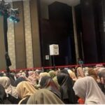 Ustad kaum Muda Hanan Attaki kembali mengadakan kajian di salah satu Hotel ternama di Kabupaten karawang ( Resinda)