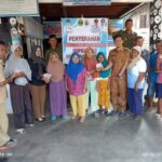 Kepala Desa Muara Karang Salurkan BLT-DD Tahap 3 Tahun 2024