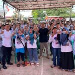 masyarakat Karawang tampak antusias berbondong-bondong mengikuti acara sosialisasi Aep Maslani yang digelar di berbagai desa.