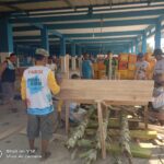 Dalam Rangka Ruat Laut/Syukuran Nelayan ke 57 KUD Mandiri Mina Fajar Sidik Blanakan,Panitia Persiapkan Merakit Dongdang.