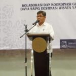 Kepala Dinas Pariwisata Menghadiri acara Forum Komunikasi Pengembangan Desa Wisata di Brits