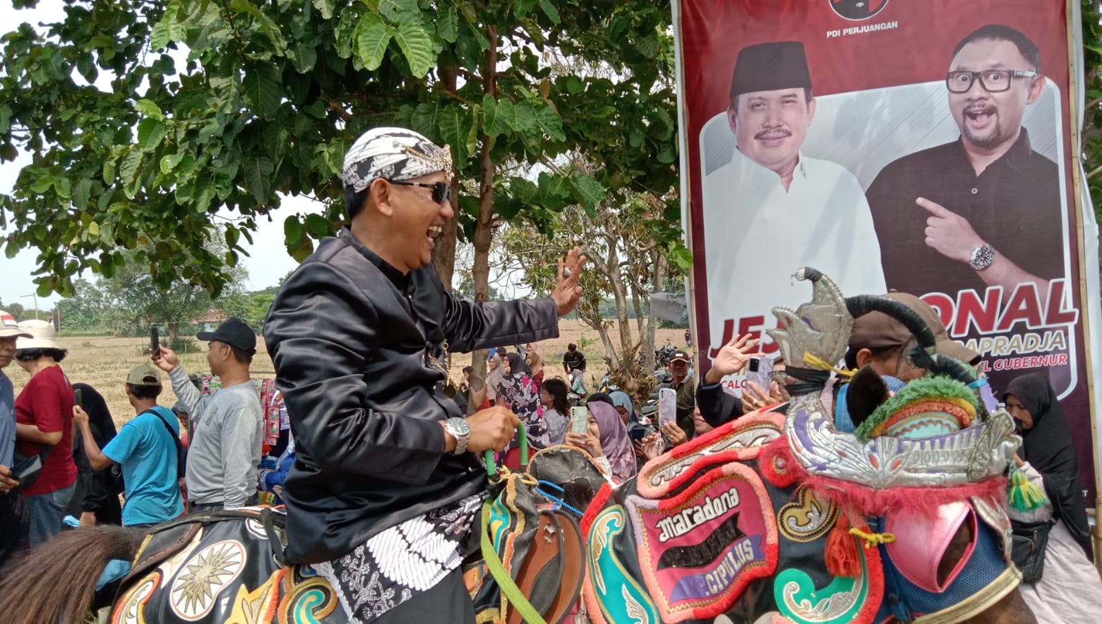 Karnaval Hajat Bumi Desa Pasir Awi dengan Pagelaran Wayang Golek, Masyarakat Antusias Ikuti Acara Tradisional