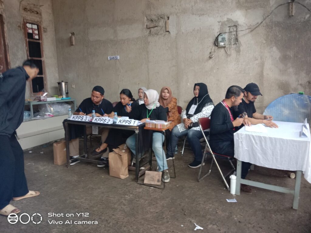 Dalam Pemiluh Pilkada Masyarakat Yang Memilih Wajib Membawa E KTP