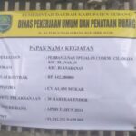 Prihatin Dengan Sempitnya Jalan Blanakan Ciasem Dewan H.Andik Buat TPT Di Sepanjang Jalan