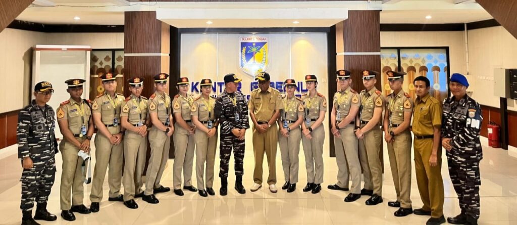 Danlanal Palu Dampingi Taruna Dan Taruni AAL Angkatan Ke- 72 Dslam Serangkaian Kunjungan Kehormatan Di Sulawesi Tengah
