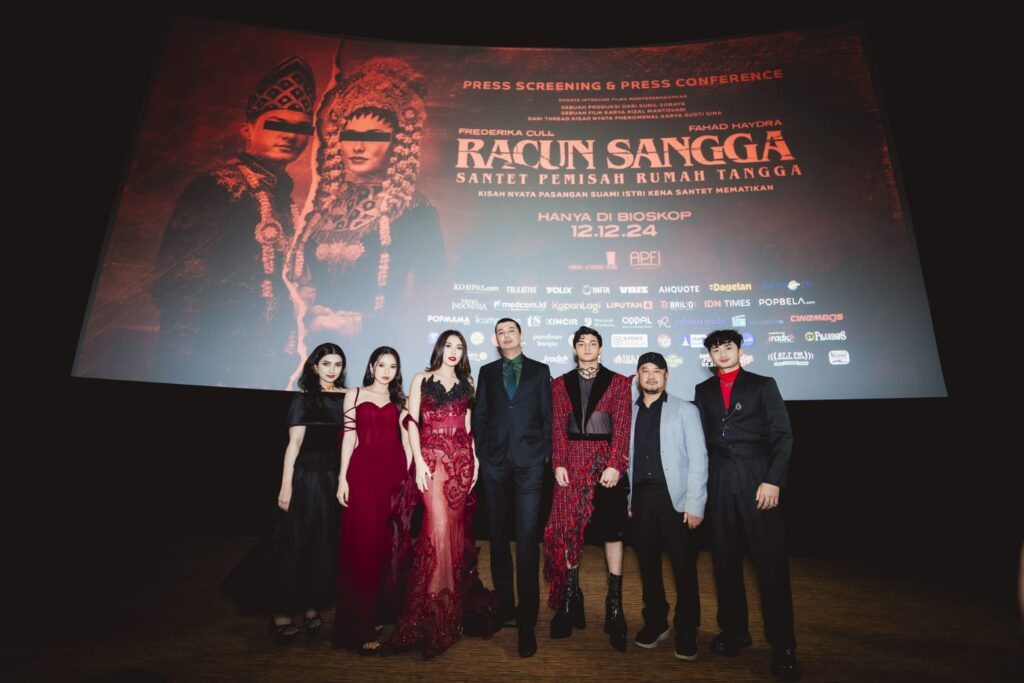 Mengerikan! Racun Paling Mematikan di Kalimantan Meneror Penonton dalam Film Horor “Racun Sangga: Santet Pemisah Rumah Tangga”