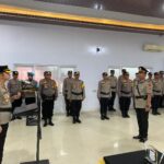 METRO ONLINE Kapolres Enrekang Polda Sulsel AKBP Dedy Surya Darma, S.IK memimpin upacara serah terima jabatan (sertijab) Kasat Lantas di Aula Wira Pratama Mapolres Enrekang,