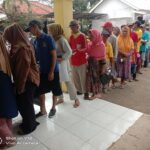Hari Ke Dua PT.Pos Indonesia Persero Unit Blanakan Salurkan Bansos Pangan Beras Periode Bulan Desember