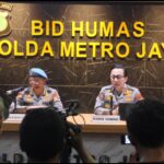 Sterilisasi Gegana Polda Metro Jaya Pastikan Keamanan Vihara Tri Ratna untuk Perayaan Imlek