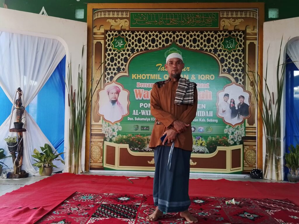 Pondok Pesantren Al – Wathoniyah AL – Jadiidah, Menggelar Haul Dan Tasyakuran Khotmil Qur’an Dan Iqro
